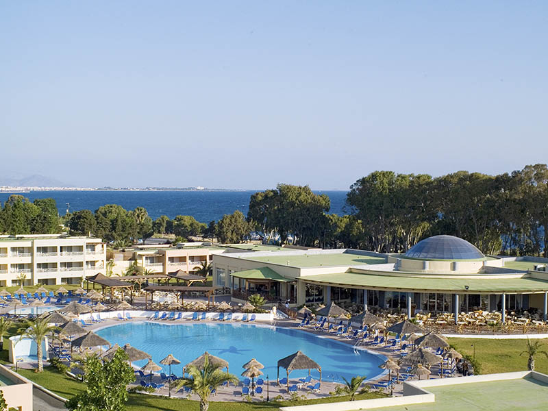 Kipriotis Hippocrates and Maris Suites